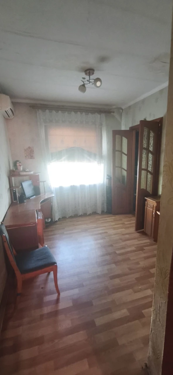 Продам будинок, дім в центрі міста