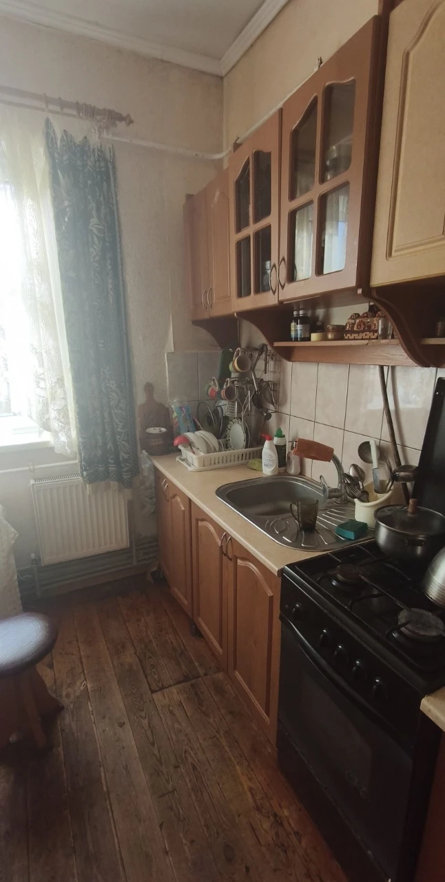 Продам будинок, дім в центрі міста
