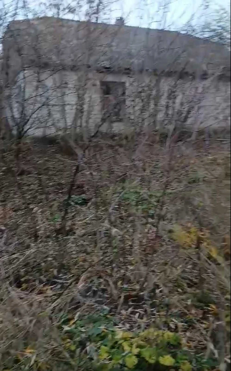 Продаж гарної ділянки з будинком м. Кам’янка