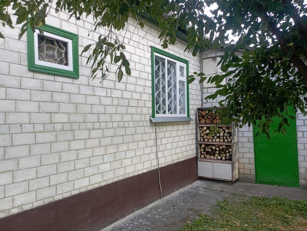 Продаж гарного будиночку м. Камянка ГОТІВКА!