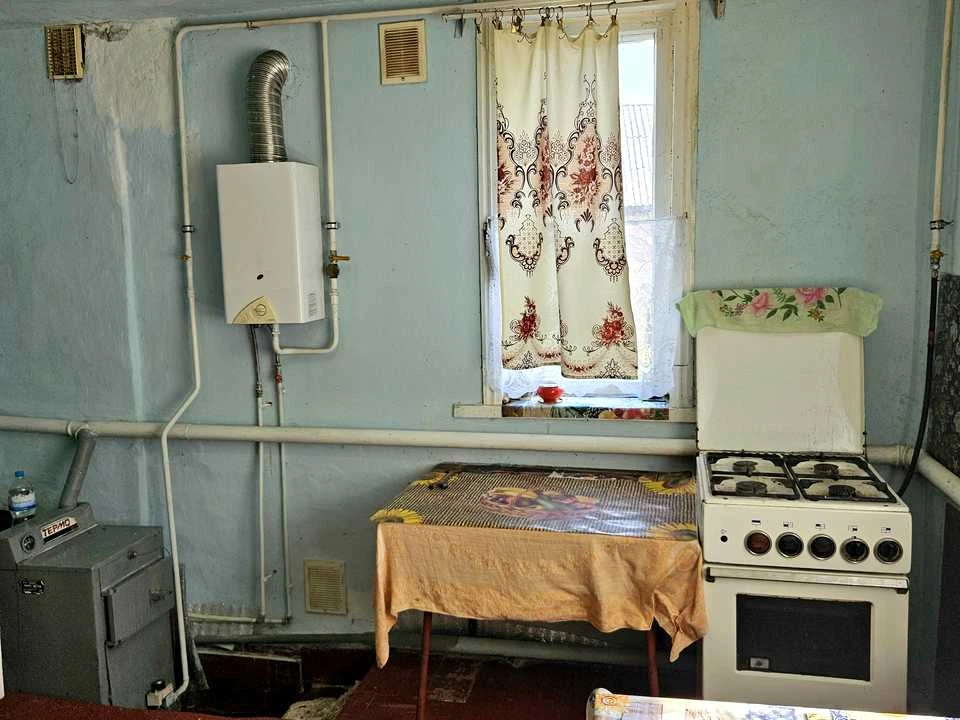 Будинок. Золотоноша, Чкалова