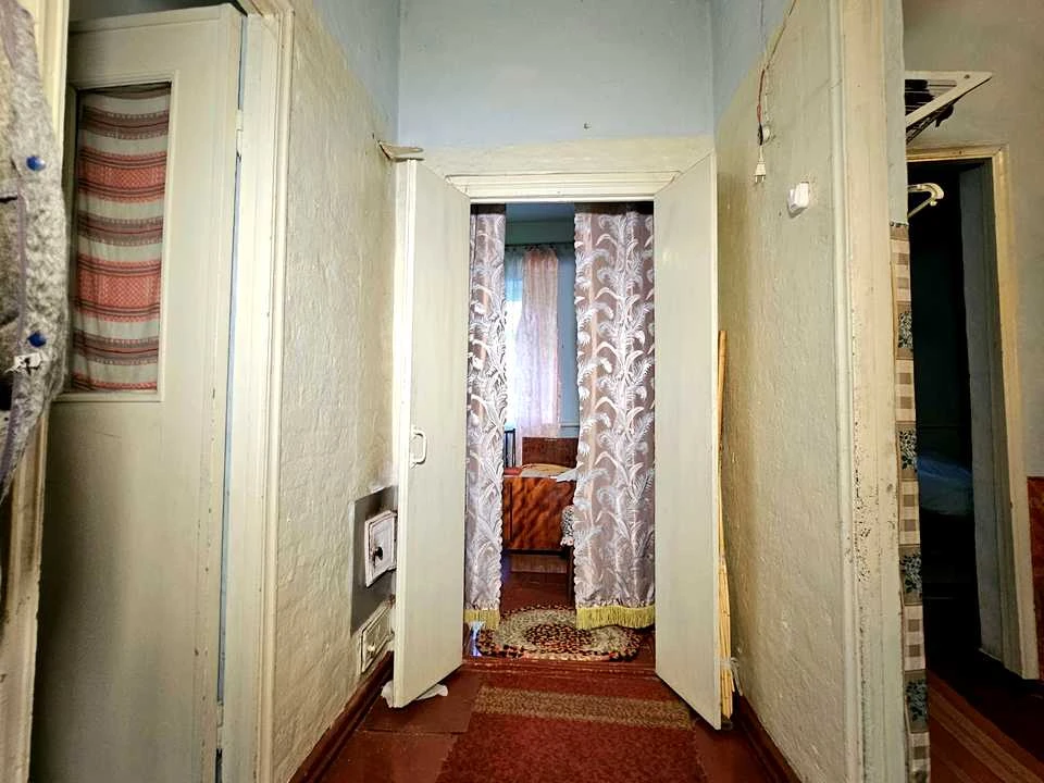Будинок. Золотоноша, Чкалова