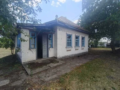 Будинок, з ділянкою 32 сот. м. Золотоноша.