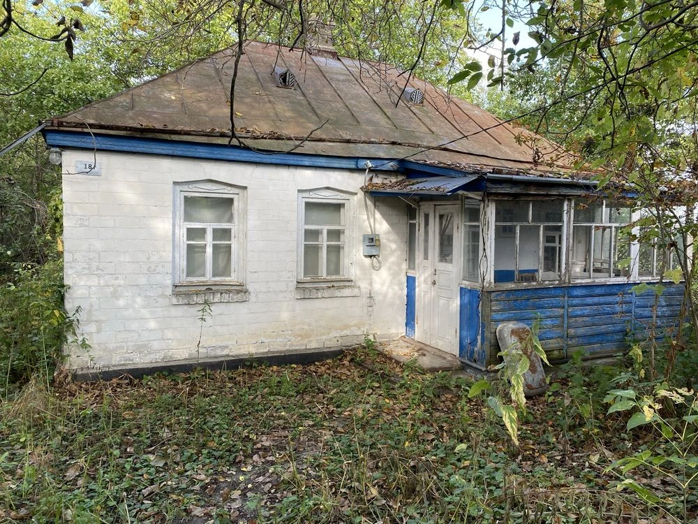 Будинок(водопостачання, електрика, газ)