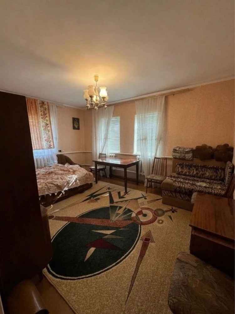 Пропонуємо до продажу будинок в  м. Корсунь—Шевченківський в