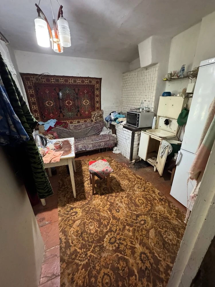 Продається пів будинку в Корсунь-Шевченківський