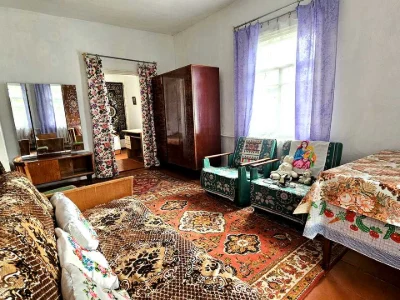 Будинок. Корсунь-Шевченківський, Грушевського
