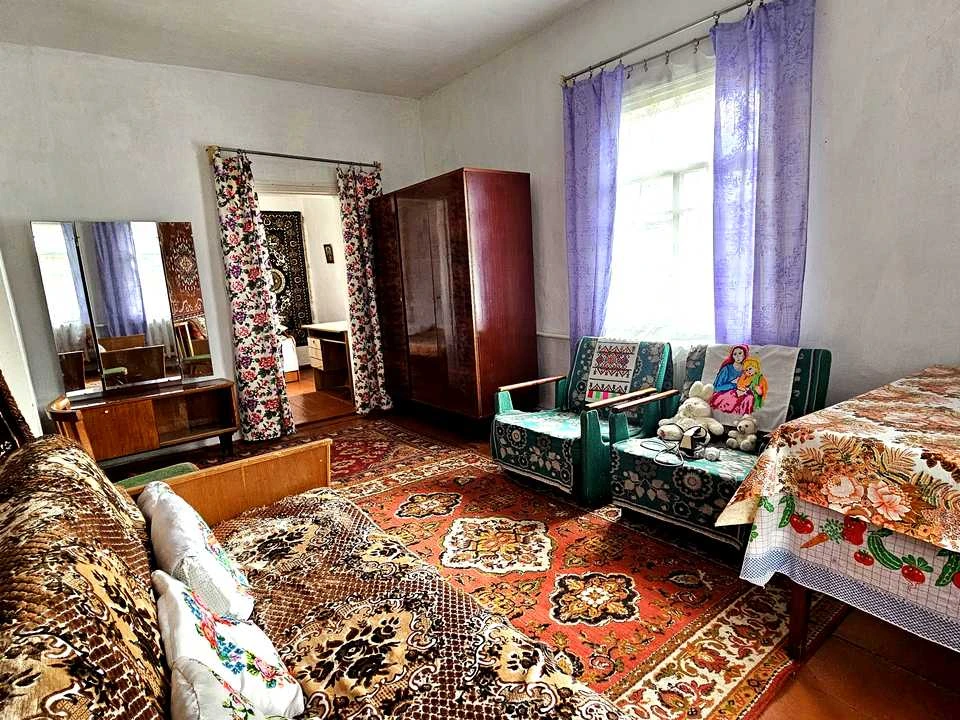 Будинок. Корсунь-Шевченківський, Грушевського