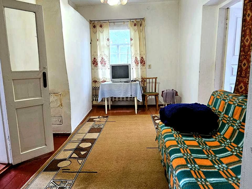 Будинок. Корсунь-Шевченківський, Грушевського