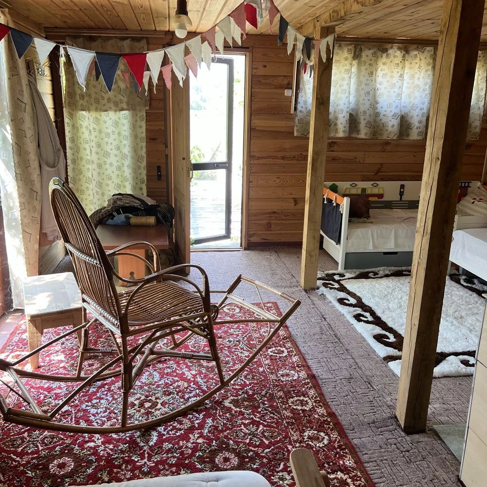 Продається 2 будинки та баня на березі р.Рось в м.Корсунь-Ше
