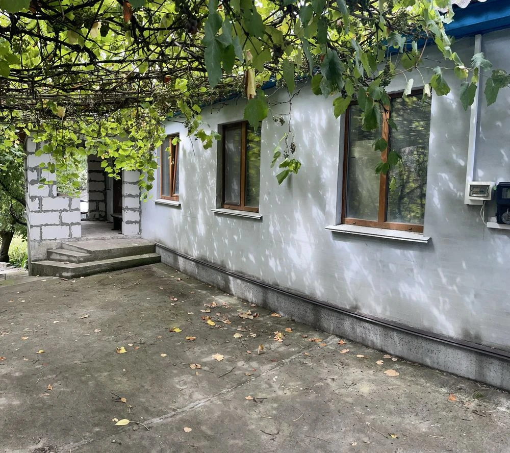 Продаж будинку в мальовничій частині міста Корсунь!