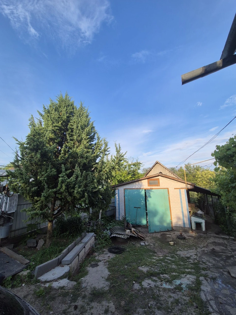 Будинок (3 кімнати)85,5кв.м із земельною ділянкою 0,2355га