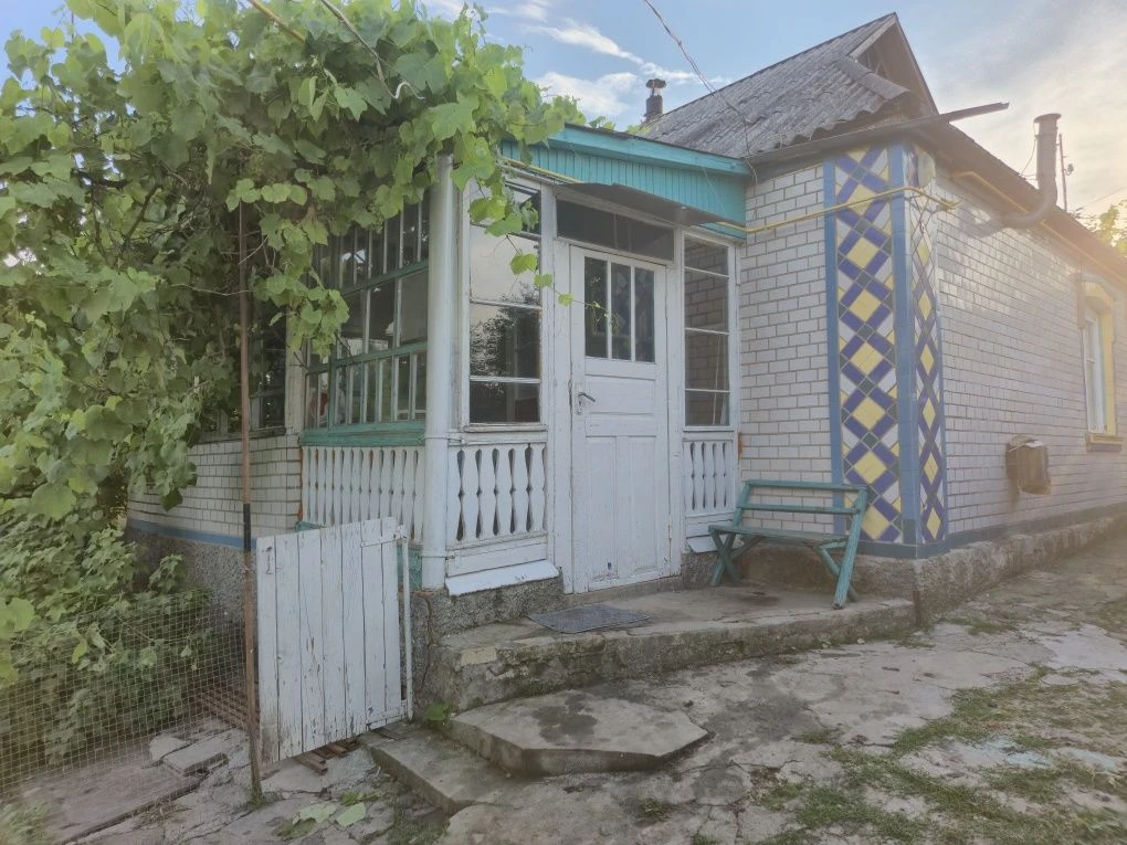 Будинок (3 кімнати)85,5кв.м із земельною ділянкою 0,2355га