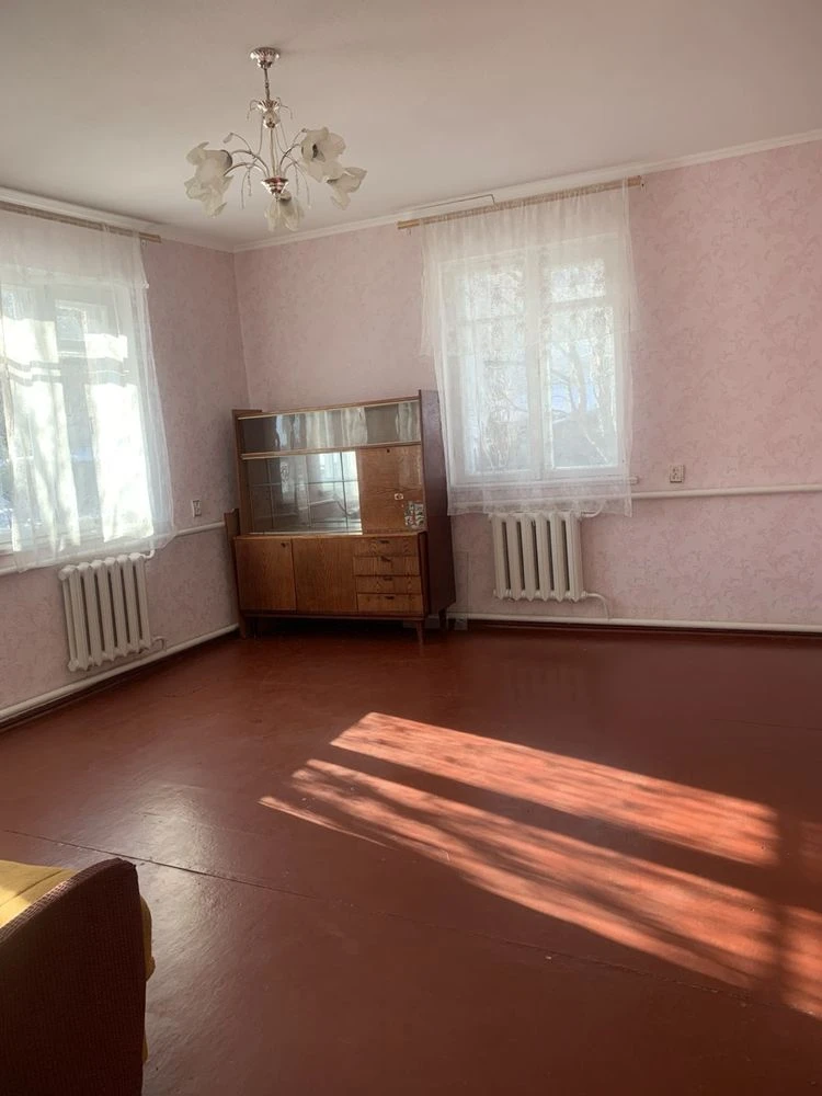 Продаж будинку м. Корсунь-Шевченківський