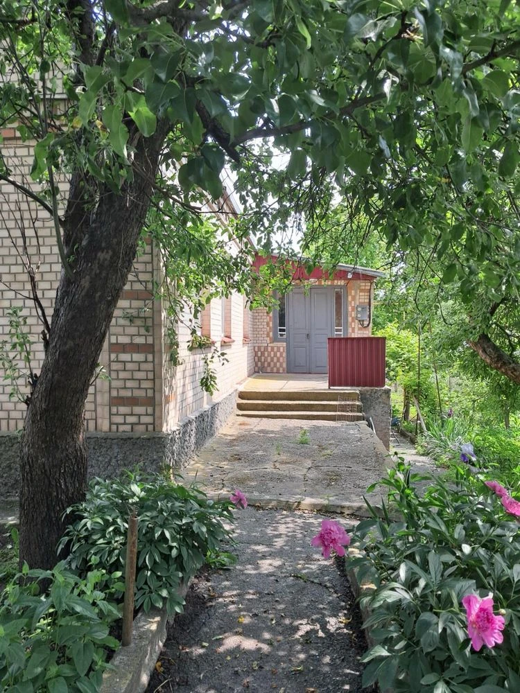 Продаж будинку м. Корсунь-Шевченківський