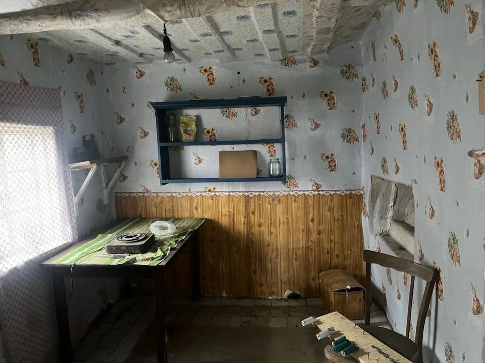 Земельна ділянка з будинком