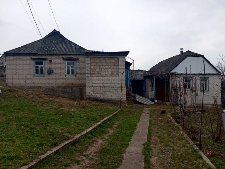 Продається будинок в Корсунь-Шевченківський
