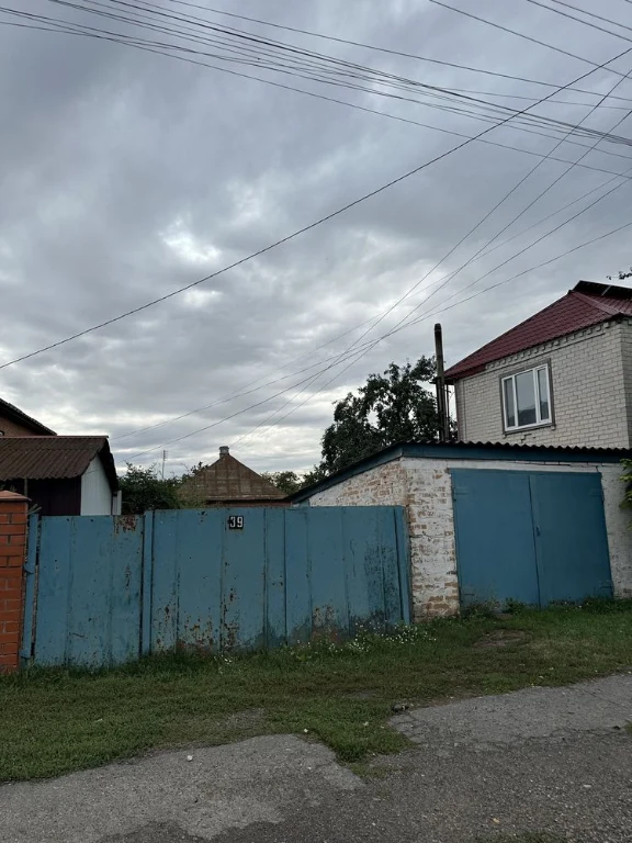 Продам Будинок з гаражем, 20 соток, 5 хв до центру