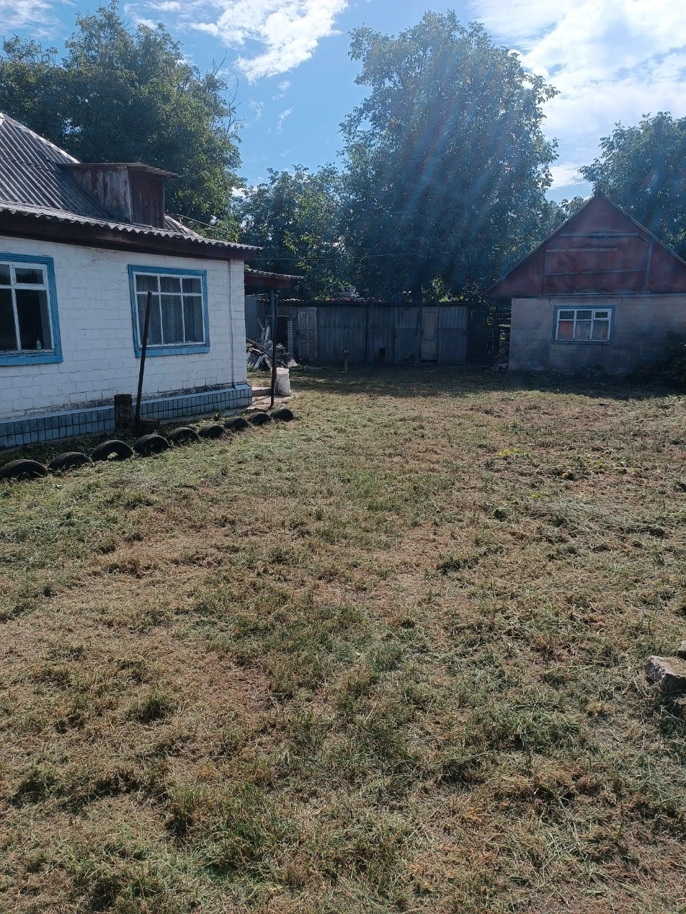 Будинок с. Білозіря