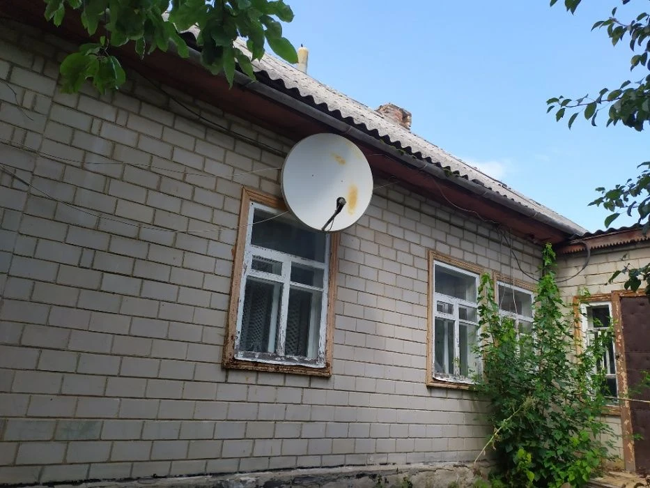 Продам два будинки на одній ділянці. СЕРТИФІКАТ. Ціну ЗНИЖЕН