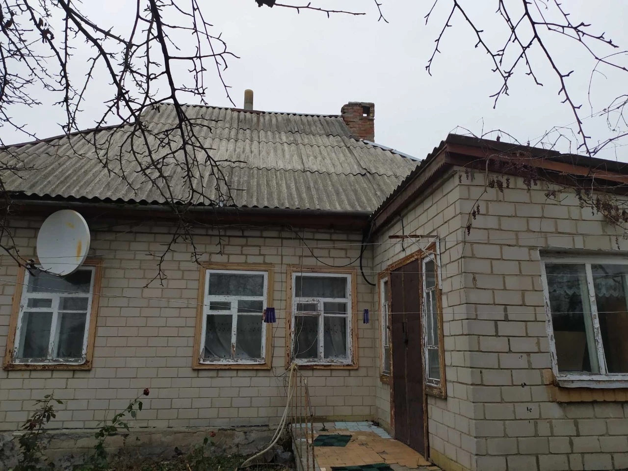 Продам два будинки на одній ділянці. СЕРТИФІКАТ. Ціну ЗНИЖЕН