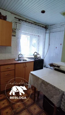 Продаж 1/2 будинку ( центр)