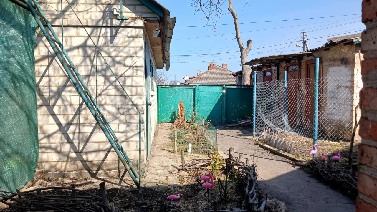 Продаж частки будинку в центрі міста