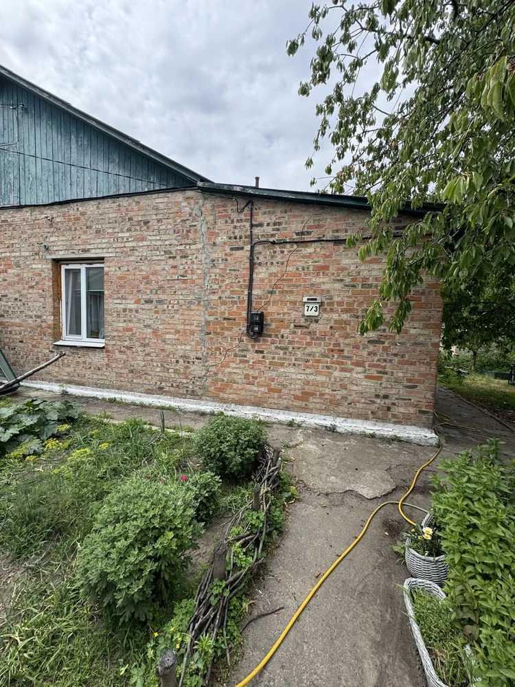 Продам частину будинку