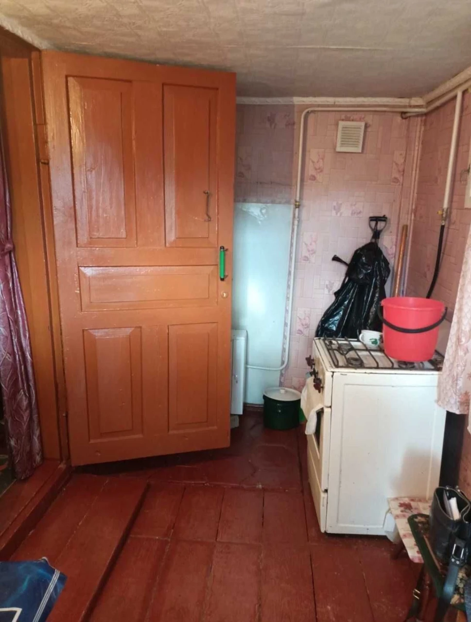 .Продаж доглянутого будинку у Смілі з усіма господарськими с
