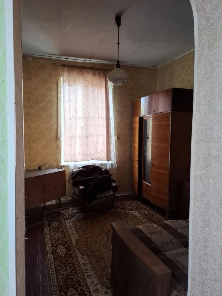 Продам будинок 1/4