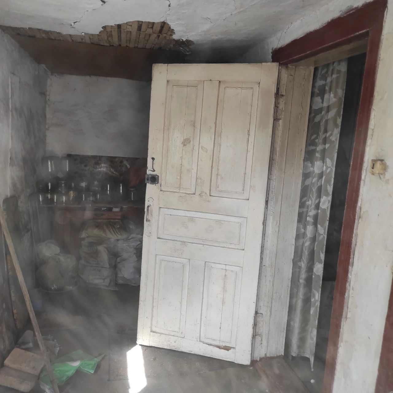 Продам по договору дарчі пів будинку