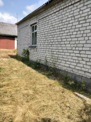 Продається добротний будинок