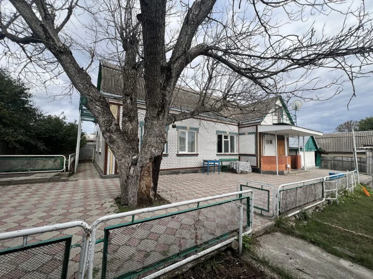 Продається будинок , м. Тальне , вул. Залізнична