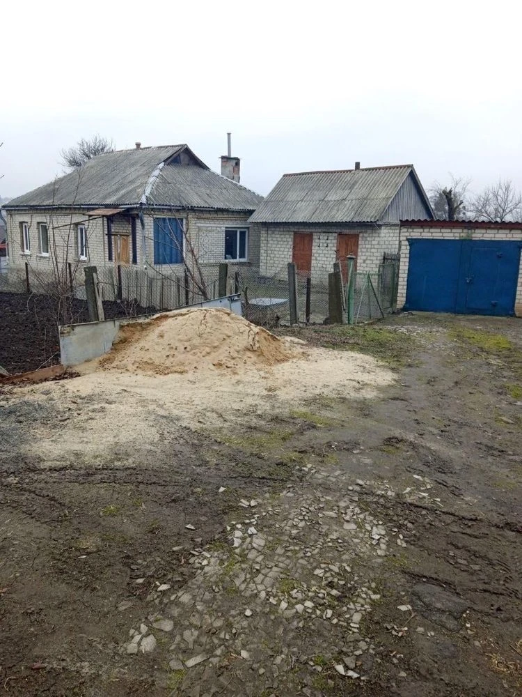 Продається приватний будинок  у місті Тальному,Черкаська обл