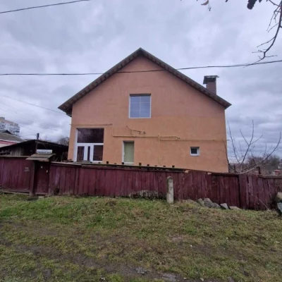 Продається будинок, район ЦНАП, місто Умань