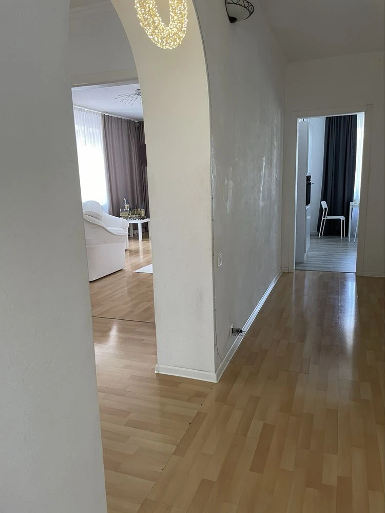 Продаж 2х- поверхового будинку м.Умань, 6хв до центру на авт