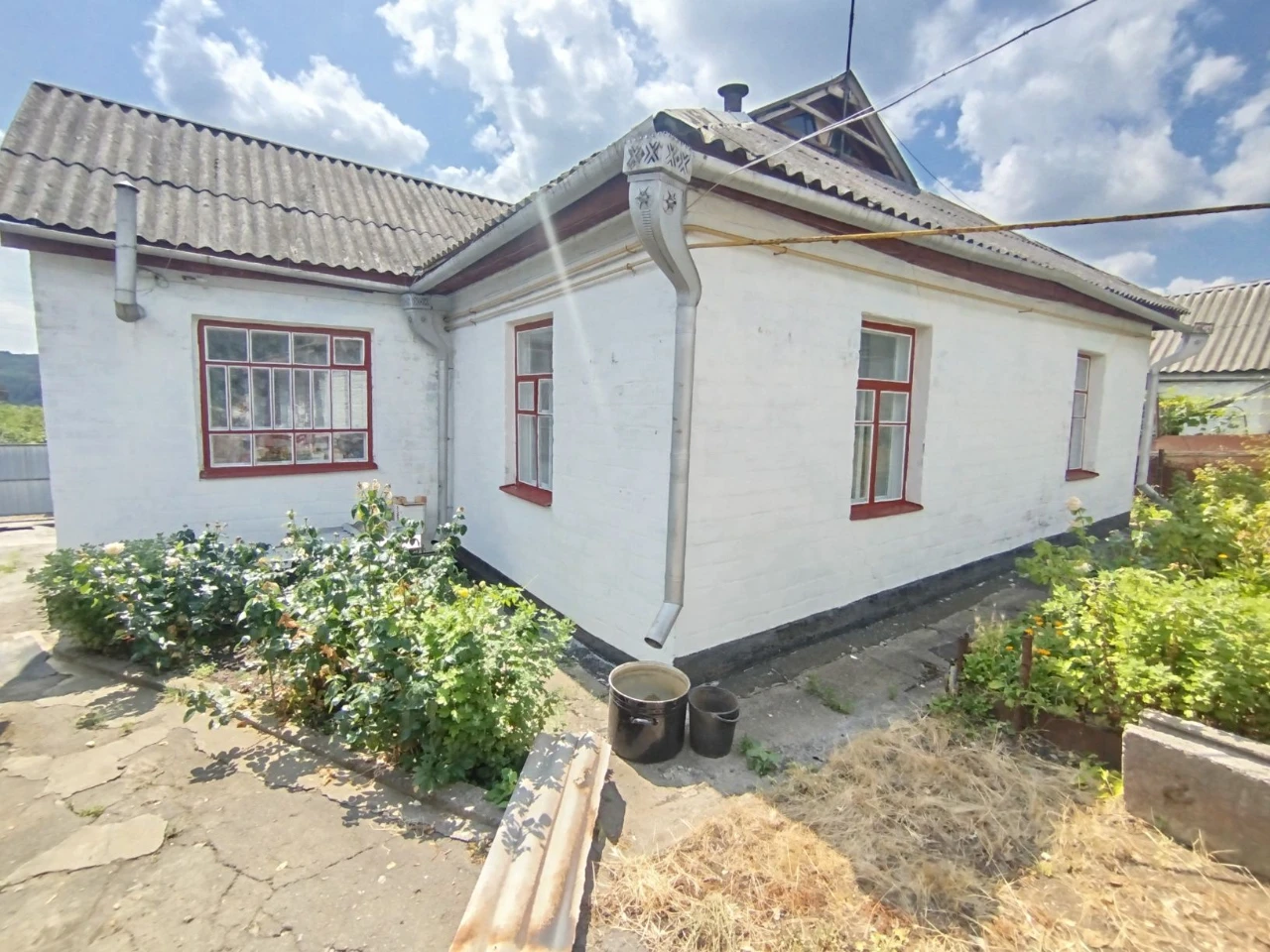 Будинок 89м² 6 соток. 4 кімнати. Комбіноване опалення.