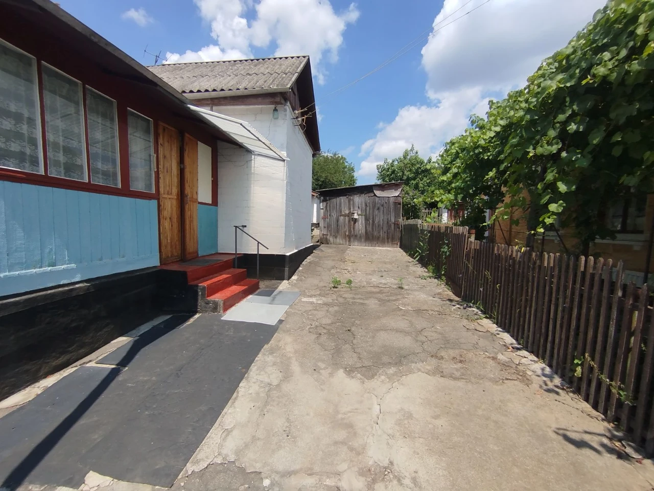 Будинок 89м² 6 соток. 4 кімнати. Комбіноване опалення.