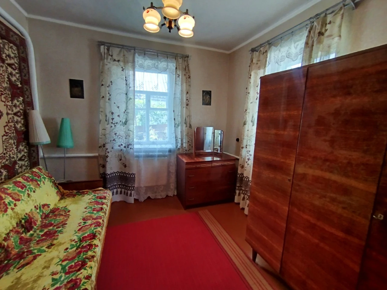 Будинок 89м² 6 соток. 4 кімнати. Комбіноване опалення.