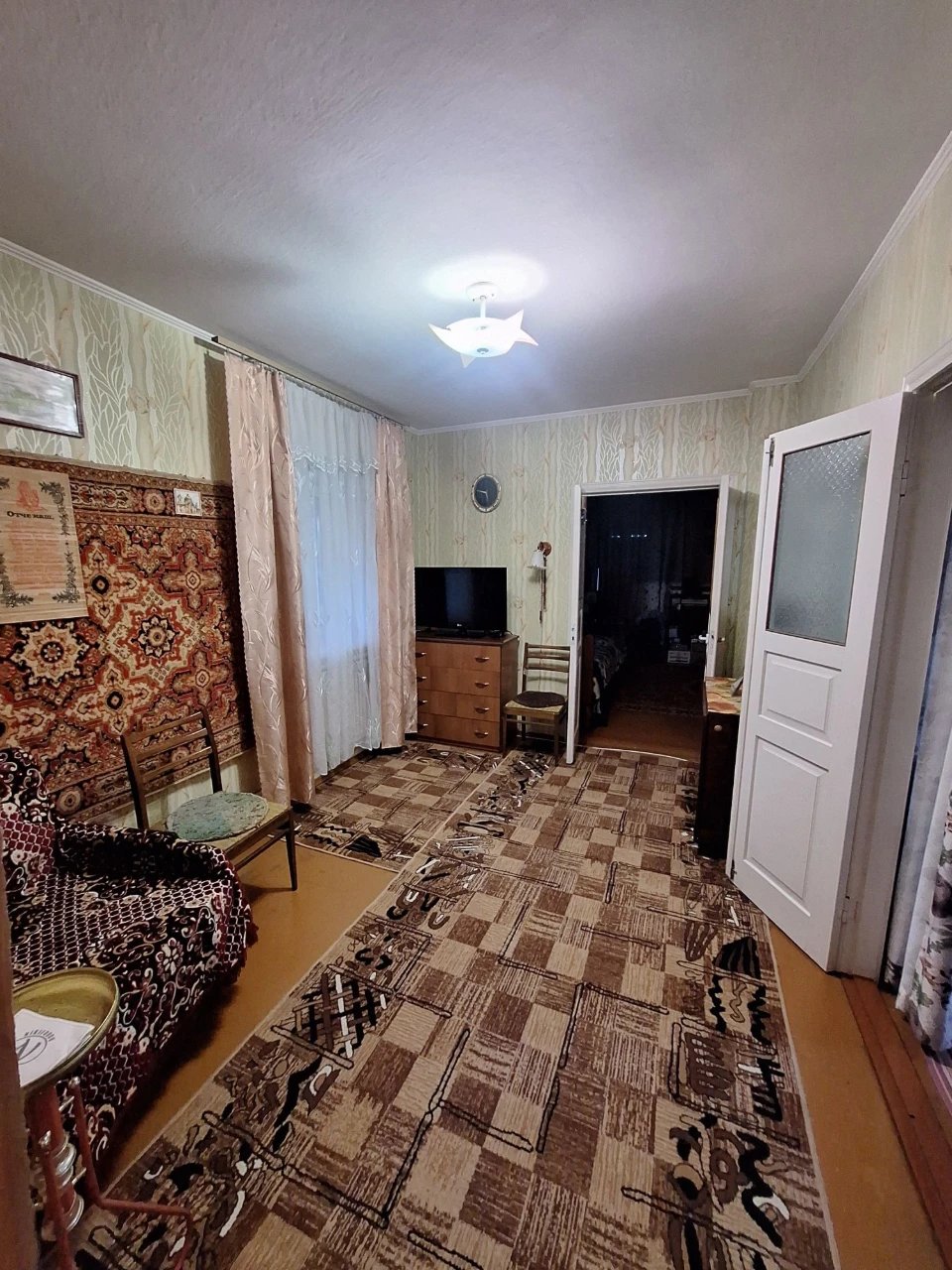 продаж окремого будинку
