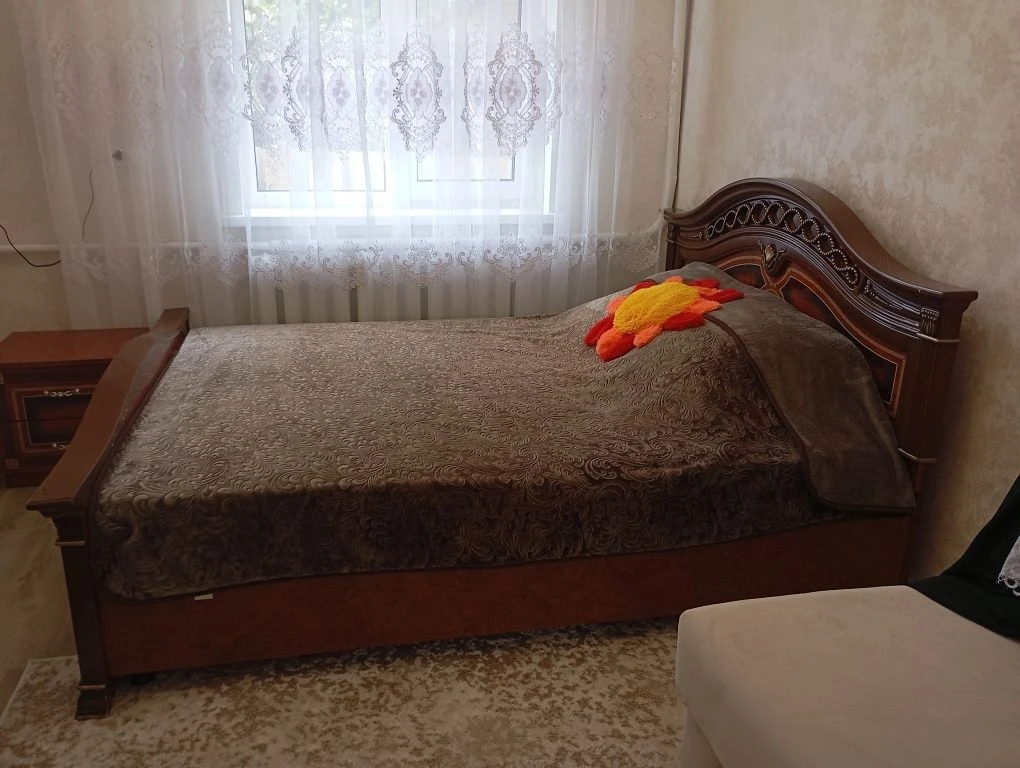 Продається два житла в одному дворі