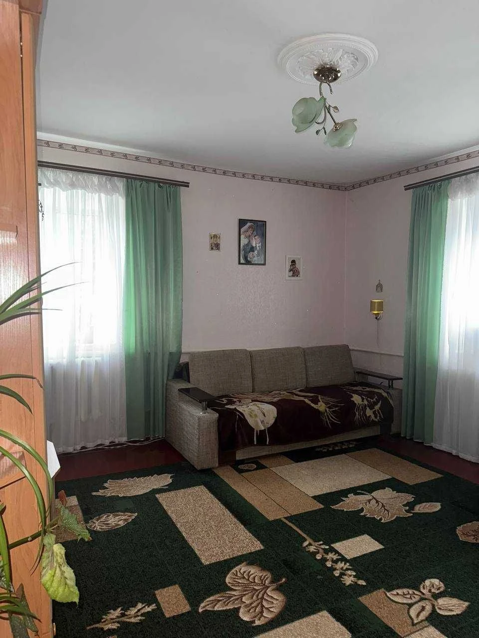 Продається будинок, Городецьке