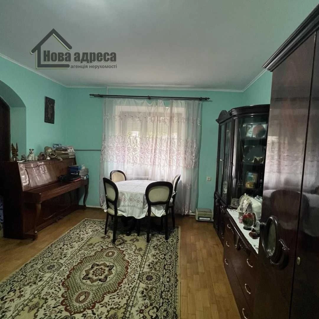 Продається затишний будинок