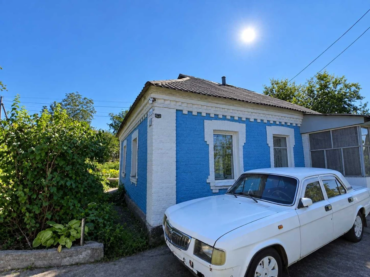 Продаж окремого будинку