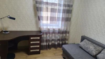 Продається окремий добротний будинок з ремонтом!!