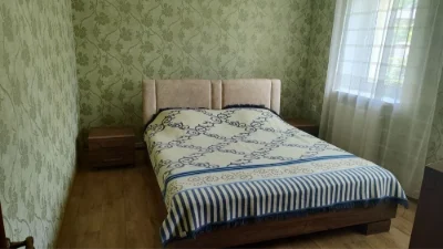 Продається окремий добротний будинок з ремонтом!!