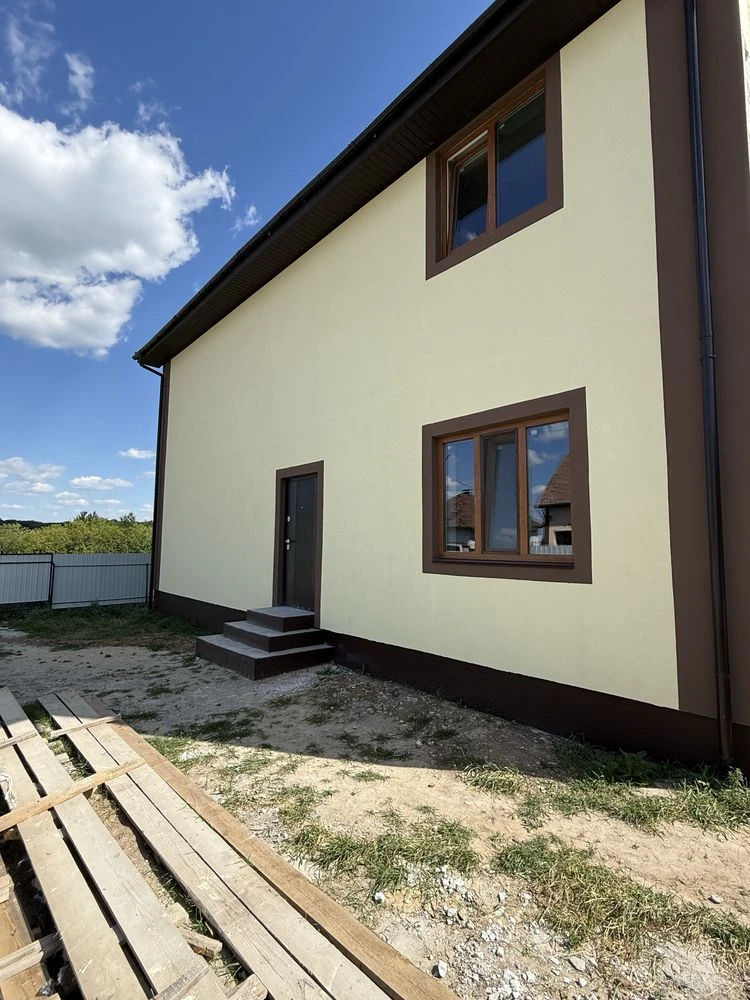 Продається дуплекс у місті Умань