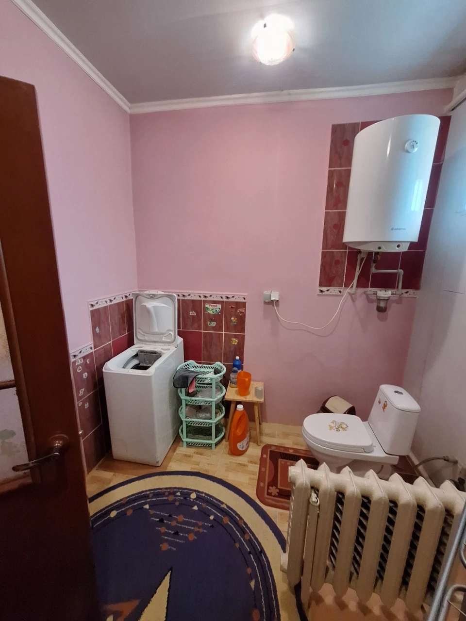 Продаж частини будинку в центральній частині міста
