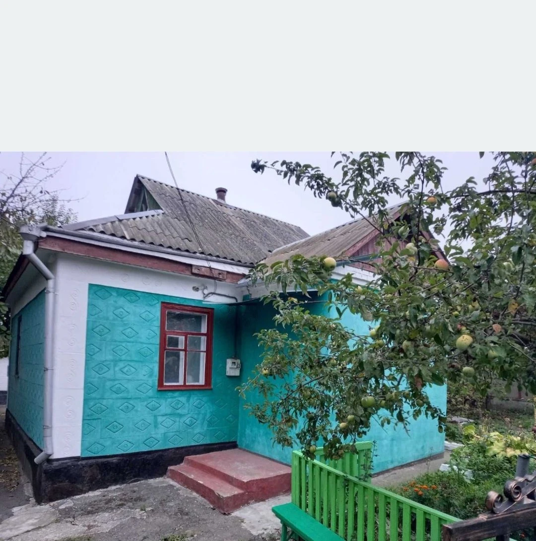 Продаж окремого будинку