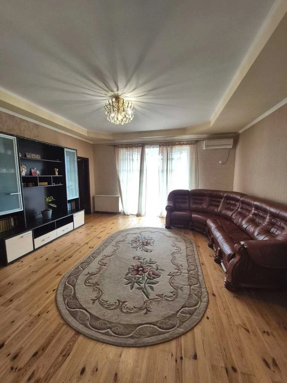 Продам БУДИНОК 110 кв.м. Естетика комфорту. 18 соток. рн № 3